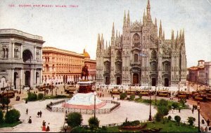 Italy Milano Duomo and Piazzi