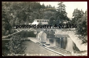 h3762 - BONNEVILLE Oregon 1940s Fish Hatchery. Real Photo Postcard