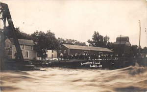 J52/ Rochester Minnesota RPPC Postcard c1910 Flood Disaster People 313
