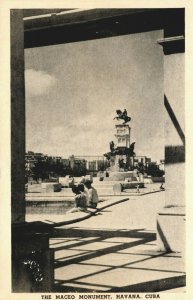 Cuba The Maceo Monument Havana Vintage Postcard 04.02