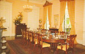 Louisaiana White Castle Nottoway Plantation Dinind Room