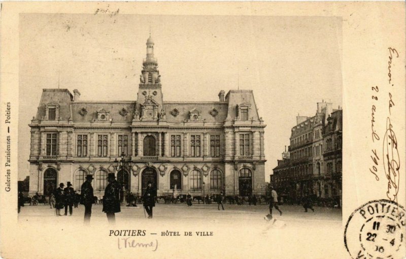 CPA Poitou-Ch. Vienne POITIERS Hotel de Ville (982881)