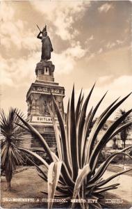 MEXICO CITY~MONUMENTO a CUAUHTEMOC~DESENTIS JR #96 REAL PHOTO POSTCARD 1940s