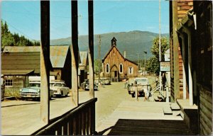 Yahk BC The Bighorn Store near Eastport ID Totems Vintage Postcard H25