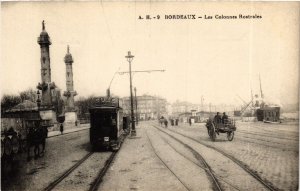 CPA BORDEAUX Les Colonnes Rostrales (982438)