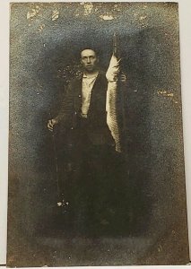 RPPC Fish Man Id'd Frank Barnaby & 14lb Pike Michigan Gibson Estate Postcard H18