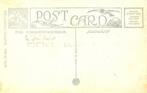 Greeting - Easter.   Artist: E. Weaver