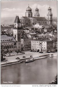 Germany Passau Mit Rathaus und Dom Photo