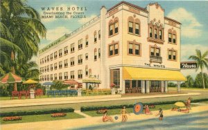 Miami Beach Florida The Waves 1940s linen roadside Teich Postcard 21-11495