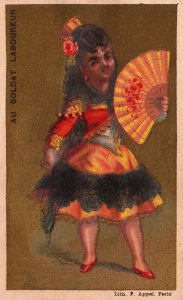 Victorian Trade Card Au Soldat Pretty Woman with a Fan L1