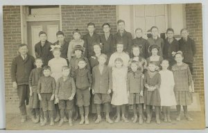 Rppc Early 1900s Pupils Class Photo School House Real Photo Postcard 018