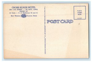 c1940s Cross Roads Motel, De Witt, Iowa IA Unposted Vintage Postcard