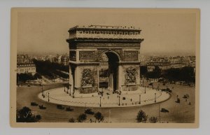 France - Paris. The Triumphal Arch & Unknown Soldier Memorial