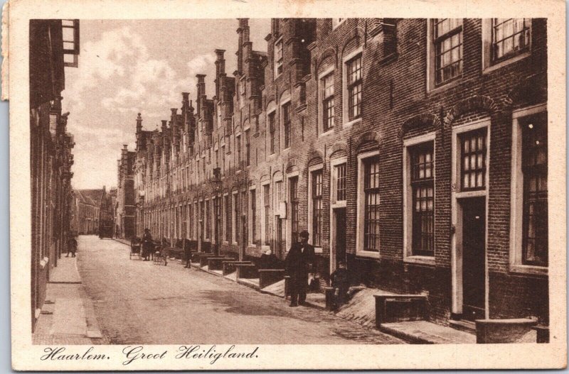 Netherlands Haarlem Groot Heiligland Vintage Postcard 09.41