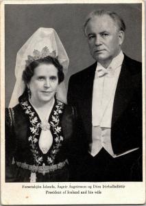 Portrait of Iceland President Ásgeir Ásgeirsson and Wife Vintage Postcard Q32