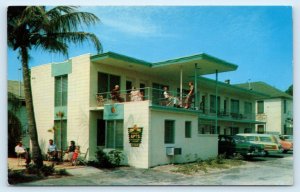 ST. PETERSBURG, Florida FL~ Roadside KING SUN APARTMENTS c1950s  Postcard