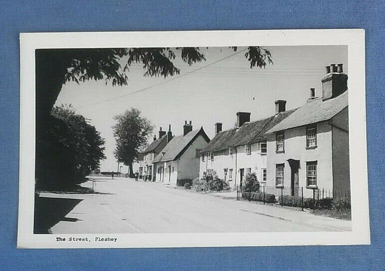 Vintage Real Photo  Postcard The Street Pleshey  Essex H1E