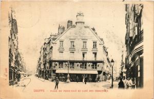 CPA DIEPPE-Place du Puits-Sale et Cafe des Tribunaux (347262)