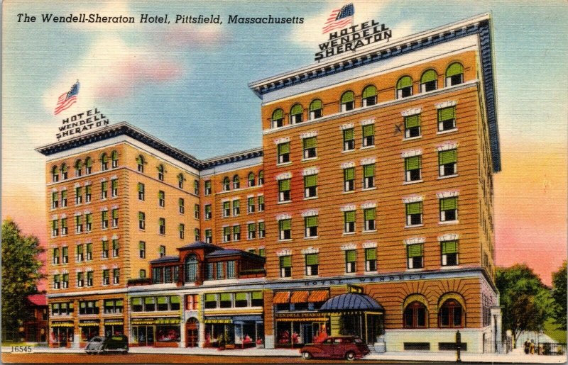 MA Pittsfield Massachusetts linen postcard WENDELL SHERATON HOTEL UNPOSTED 