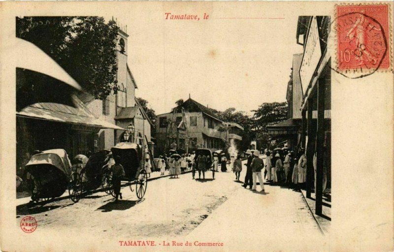CPA AK TAMATAVE La Rue du Commerce MADAGASCAR (709652)