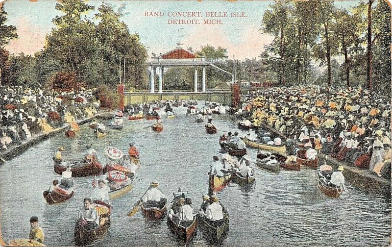 DETROIT MICHIGAN~BELLE ISLE BAND CONCERT-CANOES IN AUDIENCE POSTCARD 1907 PSMK