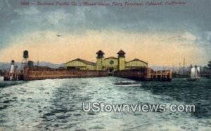 Southern Pacific Co - Oakland, California CA Postcard