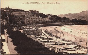 Spain San Sebastian Paseo y Playa de la Concha Vintage Postcard C171