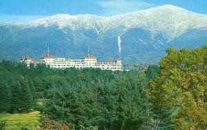 NH - Bretton Woods. Mount Washington Hotel & Mount Washington