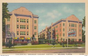 ORLANDO , Florida , 30-40s ; Colonial Orange Court Hotel