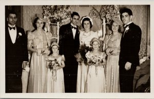 Wedding Party Portrait Bride Groom Unknown Location Unused RPPC Postcard F25