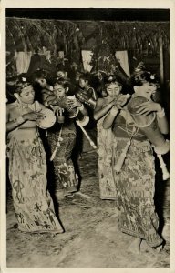 indonesia, TIMOR, Lesser Sunda, Native Girls Dancing the Likory (1940s) Postcard