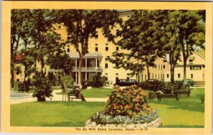 Postcard HOTEL SCENE Lewiston Maine ME AL1010