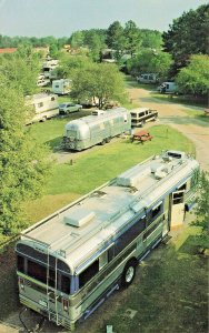 N. C.and S.C South of The Border Roadside Attraction Campgrounds Postcard