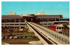 Postcard TRAIN STATION SCENE Tampa Florida FL AS0296