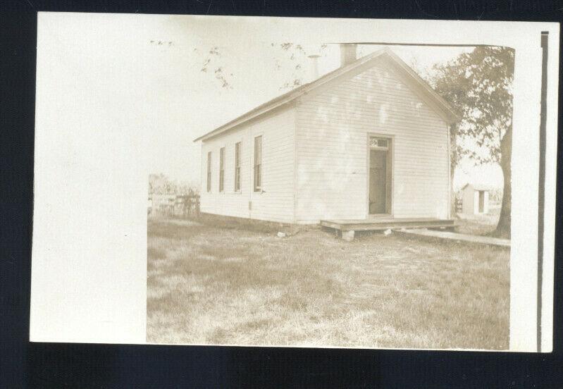 RPPC PRATT KANSAS CHURCH BUILDING VINTAGE REAL PHOTO POSTCARD 1910