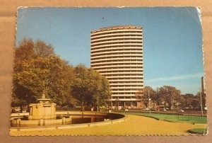 1970 USED PC - MacPHERSON ROBERTSON FOUNT., KING'S DOMAIN, MELBOURNE, AUSTRALIA