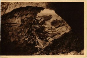 CPA Douaumont - Fort de Douaumont - Effet d'un Obus Francais (1036650)