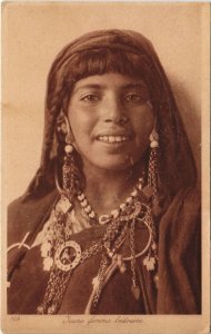 PC EGYPT, JEUNE FEMME BÉDOUINE, Vintage Postcard (B40509)