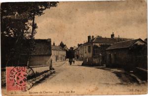 CPA Env. de CHARTRES-Jouy-une rue (184339)