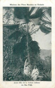 Oceania mission Solomon Islands Fiji young girls of the Indigen colony postcard