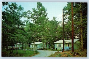 1960 Highlands North Carolina Postcard Oak Forest Cottages Mile North Franklin