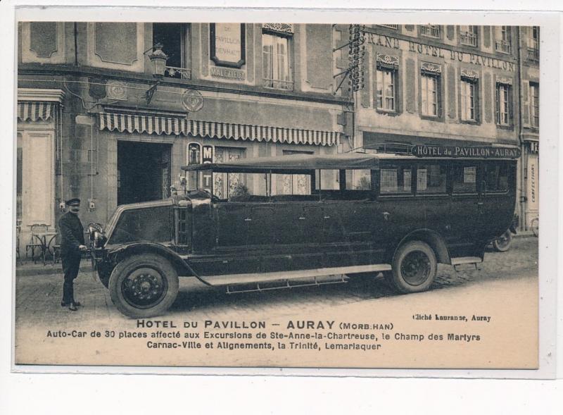 AURAY : hotel du pavillon, auto-car de 30 places affecté aux excursions de s...