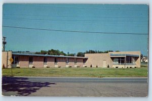 c1960 Glenwood Minnesota MN Postcard Lake View Home Overlooking Lake Minnewaska