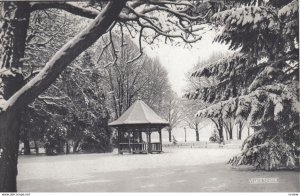 EPINAL, Vosges, France, 1940s ; Le Cours sous la neige