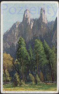 THE CATHEDRAL SPIRES YOSEMITE NATIONAL PARK