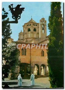 Postcard Modern Real Monasterio de Poblet The transept tower view of the garden