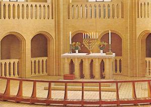 BT13654 Grundtvigskirchen altret          Denmark