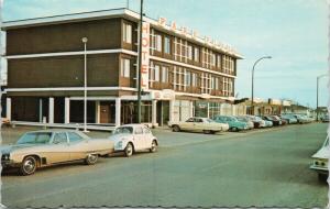 Park Plaza Motor Hotel Lethbridge Alberta AB Vintage Postcard D78 *As Is