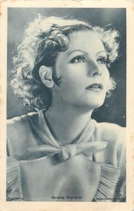 Lot of 2 vintage pictorial cards Swedish-American actress GRETA GARBO 