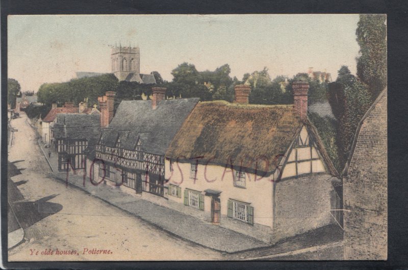 Wiltshire Postcard - Ye Olde Houses, Potterne   HP505